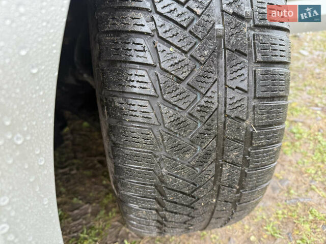 Сірий Форд Сі-Макс, об'ємом двигуна 2 л та пробігом 210 тис. км за 11900 $, фото 12 на Automoto.ua