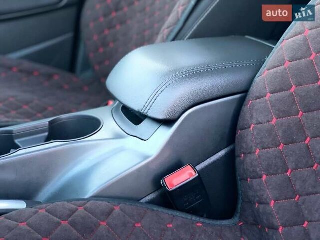 Серый Форд Си-Макс, объемом двигателя 2 л и пробегом 135 тыс. км за 9590 $, фото 34 на Automoto.ua