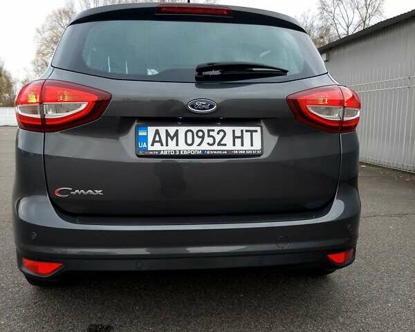 Серый Форд Си-Макс, объемом двигателя 1.5 л и пробегом 218 тыс. км за 13650 $, фото 1 на Automoto.ua
