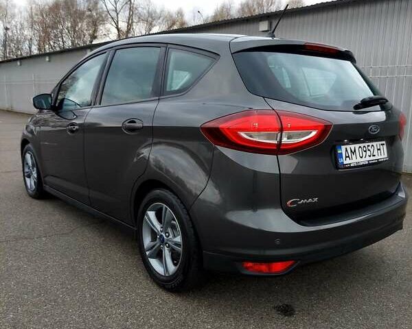 Серый Форд Си-Макс, объемом двигателя 1.5 л и пробегом 218 тыс. км за 13650 $, фото 4 на Automoto.ua