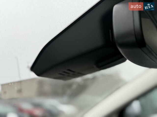 Сірий Форд Сі-Макс, об'ємом двигуна 2 л та пробігом 210 тис. км за 11900 $, фото 18 на Automoto.ua