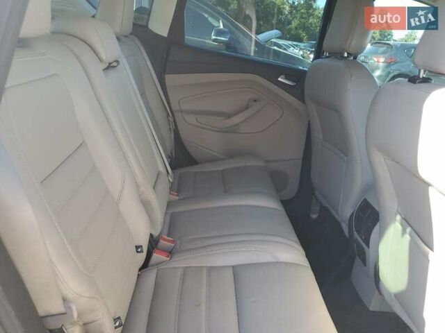 Серый Форд Си-Макс, объемом двигателя 0 л и пробегом 107 тыс. км за 7527 $, фото 8 на Automoto.ua