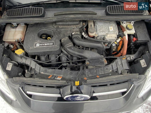 Сірий Форд Сі-Макс, об'ємом двигуна 2 л та пробігом 84 тис. км за 13200 $, фото 40 на Automoto.ua