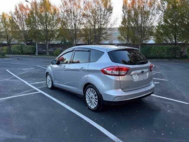 Серый Форд Си-Макс, объемом двигателя 2 л и пробегом 89 тыс. км за 3500 $, фото 3 на Automoto.ua