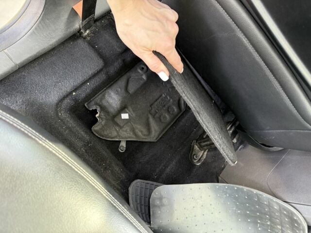 Сірий Форд Сі-Макс, об'ємом двигуна 2 л та пробігом 205 тис. км за 7500 $, фото 7 на Automoto.ua