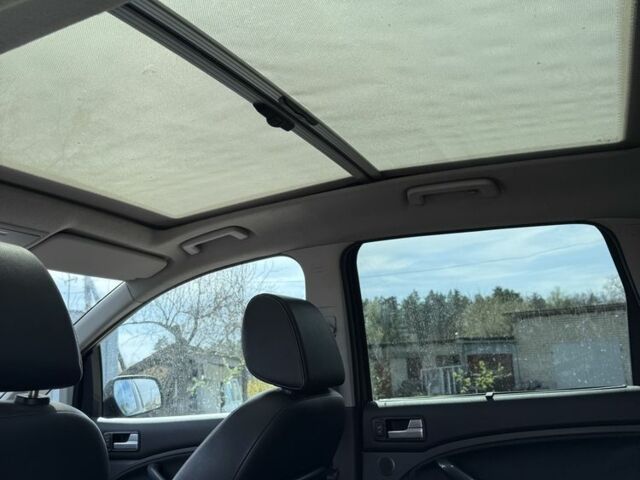 Сірий Форд Сі-Макс, об'ємом двигуна 2 л та пробігом 205 тис. км за 7500 $, фото 5 на Automoto.ua