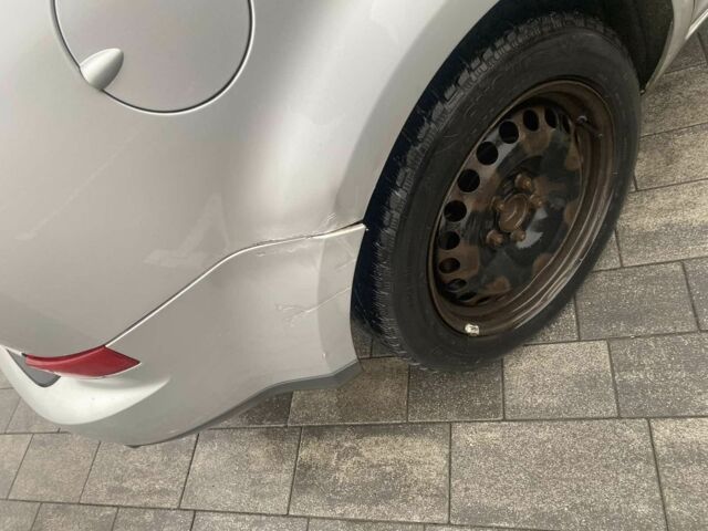 Серый Форд Си-Макс, объемом двигателя 1.8 л и пробегом 318 тыс. км за 3100 $, фото 11 на Automoto.ua