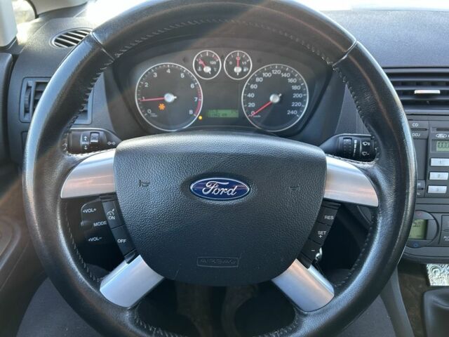 Серый Форд Си-Макс, объемом двигателя 2 л и пробегом 211 тыс. км за 4200 $, фото 7 на Automoto.ua