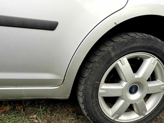 Сірий Форд Сі-Макс, об'ємом двигуна 1.6 л та пробігом 256 тис. км за 5200 $, фото 8 на Automoto.ua