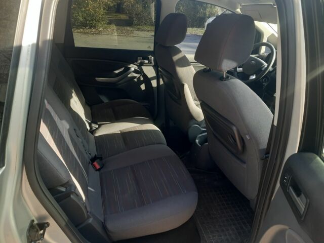 Сірий Форд Сі-Макс, об'ємом двигуна 1.6 л та пробігом 305 тис. км за 5700 $, фото 7 на Automoto.ua