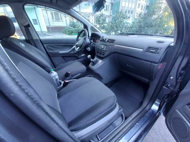 Серый Форд Си-Макс, объемом двигателя 1.6 л и пробегом 238 тыс. км за 4990 $, фото 15 на Automoto.ua