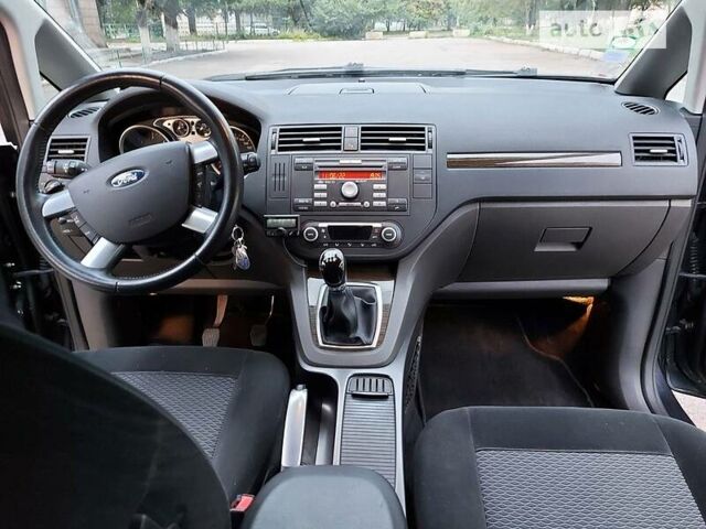 Серый Форд Си-Макс, объемом двигателя 1.8 л и пробегом 266 тыс. км за 7300 $, фото 16 на Automoto.ua