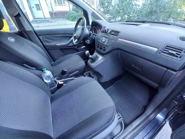 Серый Форд Си-Макс, объемом двигателя 1.6 л и пробегом 238 тыс. км за 4990 $, фото 16 на Automoto.ua