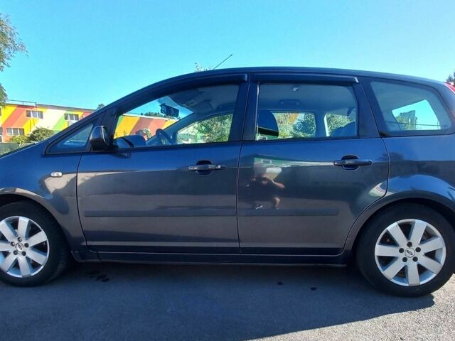 Серый Форд Си-Макс, объемом двигателя 1.6 л и пробегом 238 тыс. км за 4990 $, фото 4 на Automoto.ua