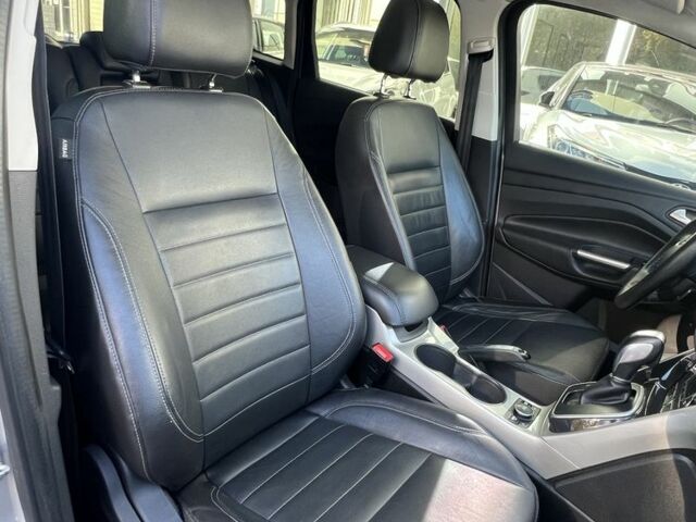 Серый Форд Си-Макс, объемом двигателя 2 л и пробегом 140 тыс. км за 12700 $, фото 16 на Automoto.ua