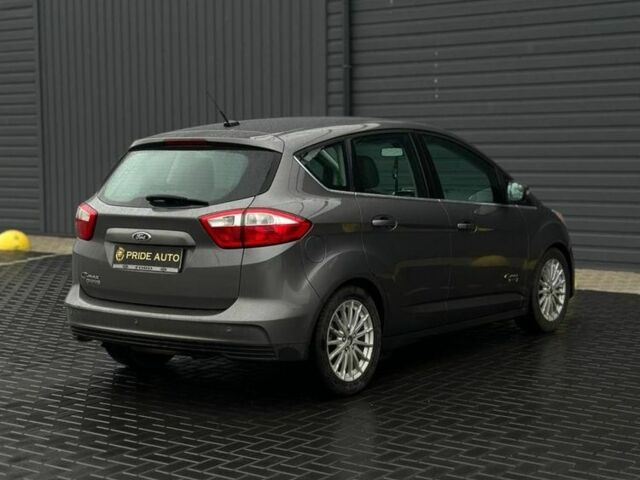 Серый Форд Си-Макс, объемом двигателя 2 л и пробегом 265 тыс. км за 11200 $, фото 5 на Automoto.ua