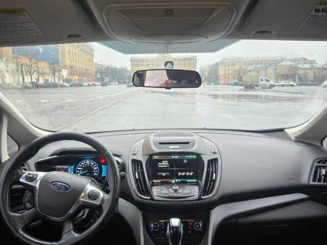 Серый Форд Си-Макс, объемом двигателя 2 л и пробегом 270 тыс. км за 10000 $, фото 5 на Automoto.ua