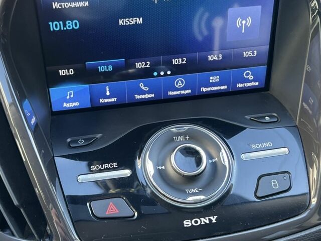 Серый Форд Си-Макс, объемом двигателя 2 л и пробегом 140 тыс. км за 12700 $, фото 12 на Automoto.ua