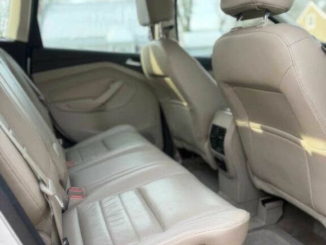 Сірий Форд Сі-Макс, об'ємом двигуна 2 л та пробігом 74 тис. км за 1900 $, фото 12 на Automoto.ua