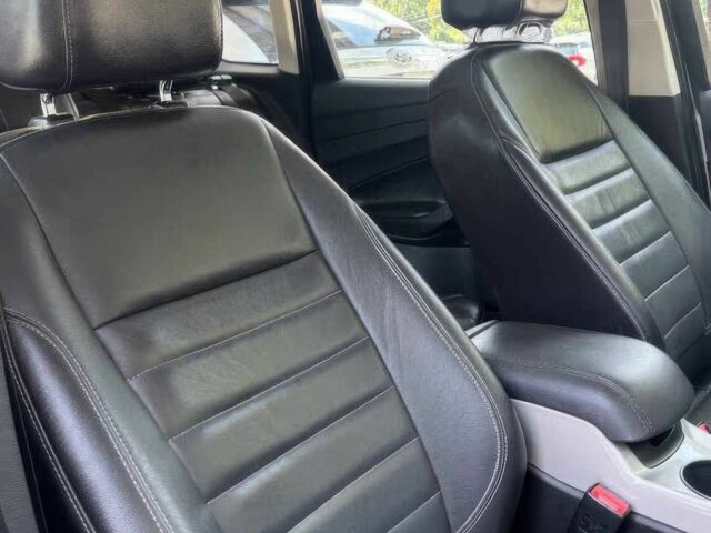 Серый Форд Си-Макс, объемом двигателя 2 л и пробегом 70 тыс. км за 5760 $, фото 8 на Automoto.ua