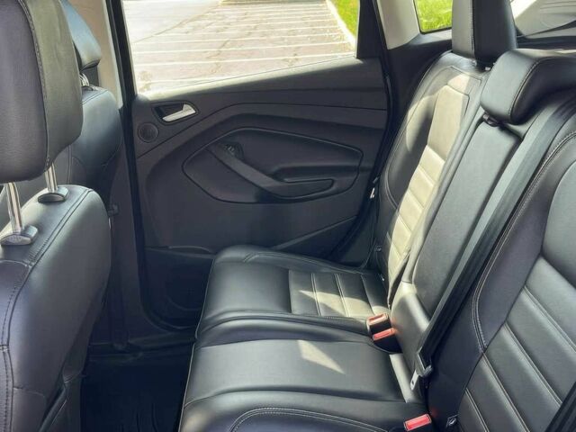 Сірий Форд Сі-Макс, об'ємом двигуна 2 л та пробігом 51 тис. км за 7000 $, фото 13 на Automoto.ua