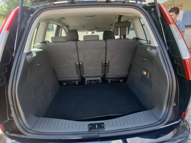 Синий Форд Си-Макс, объемом двигателя 1.6 л и пробегом 3 тыс. км за 4200 $, фото 10 на Automoto.ua