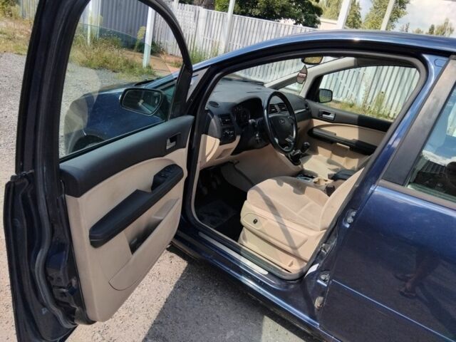 Синий Форд Си-Макс, объемом двигателя 1.8 л и пробегом 230 тыс. км за 2400 $, фото 13 на Automoto.ua