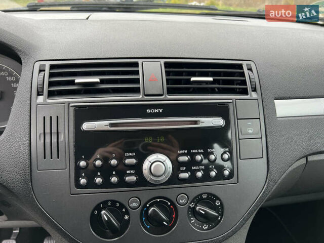 Синій Форд Сі-Макс, об'ємом двигуна 1.6 л та пробігом 179 тис. км за 4800 $, фото 53 на Automoto.ua