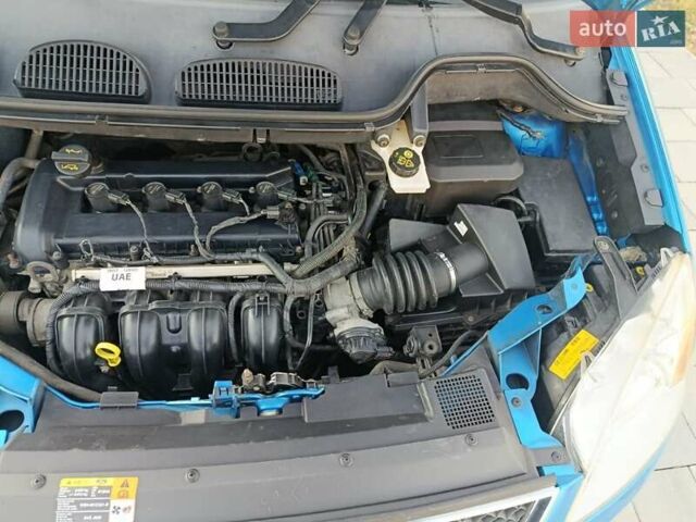 Синий Форд Си-Макс, объемом двигателя 1.8 л и пробегом 233 тыс. км за 4100 $, фото 13 на Automoto.ua