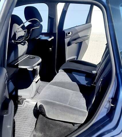Синий Форд Си-Макс, объемом двигателя 1.8 л и пробегом 202 тыс. км за 5100 $, фото 11 на Automoto.ua