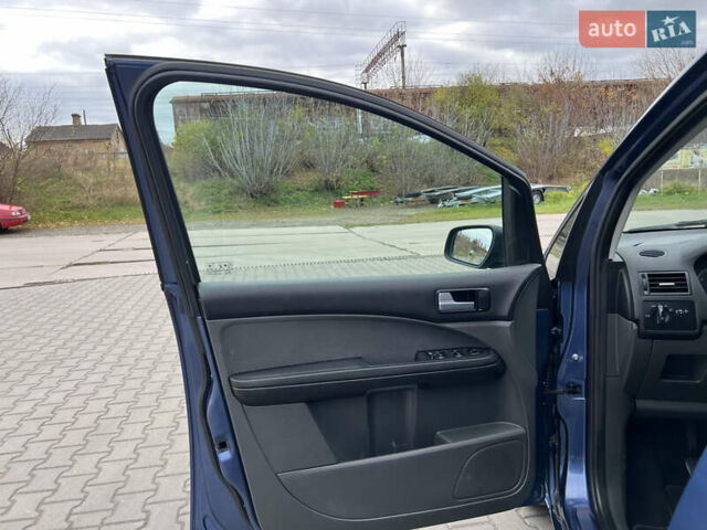 Синій Форд Сі-Макс, об'ємом двигуна 1.6 л та пробігом 179 тис. км за 4800 $, фото 64 на Automoto.ua