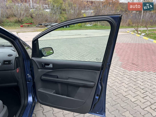 Синій Форд Сі-Макс, об'ємом двигуна 1.6 л та пробігом 179 тис. км за 4800 $, фото 59 на Automoto.ua