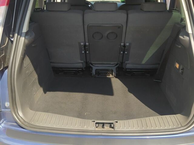 Синій Форд Сі-Макс, об'ємом двигуна 1.6 л та пробігом 243 тис. км за 5900 $, фото 2 на Automoto.ua