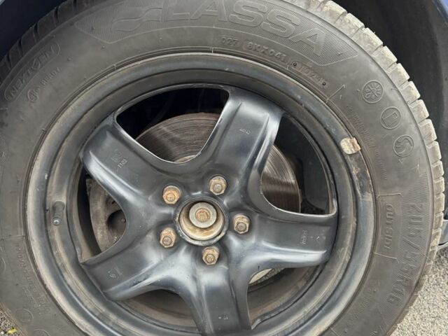 Синий Форд Си-Макс, объемом двигателя 1.6 л и пробегом 290 тыс. км за 5099 $, фото 3 на Automoto.ua