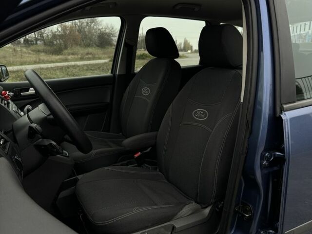 Синий Форд Си-Макс, объемом двигателя 1.6 л и пробегом 290 тыс. км за 5099 $, фото 5 на Automoto.ua