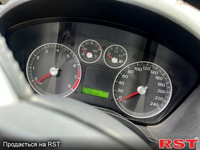 Синий Форд Си-Макс, объемом двигателя 1.6 л и пробегом 211 тыс. км за 4600 $, фото 3 на Automoto.ua