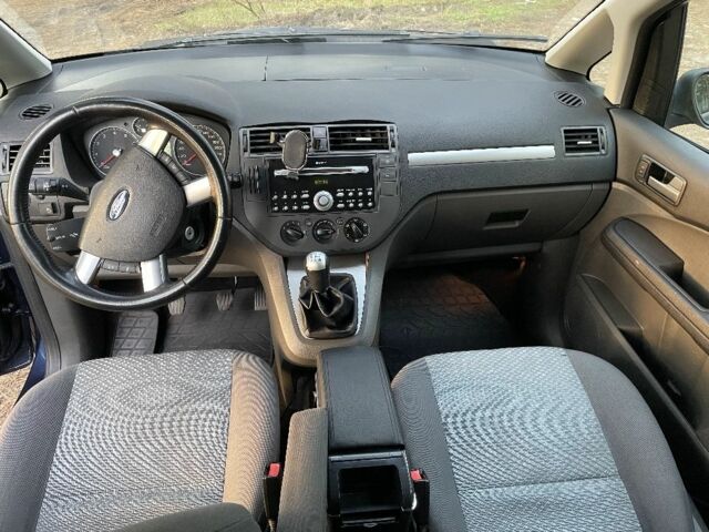 Синий Форд Си-Макс, объемом двигателя 1.8 л и пробегом 333 тыс. км за 4300 $, фото 4 на Automoto.ua