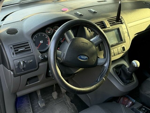 Синий Форд Си-Макс, объемом двигателя 1.8 л и пробегом 250 тыс. км за 5300 $, фото 1 на Automoto.ua