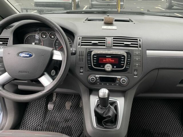 Синий Форд Си-Макс, объемом двигателя 1.6 л и пробегом 167 тыс. км за 6200 $, фото 5 на Automoto.ua