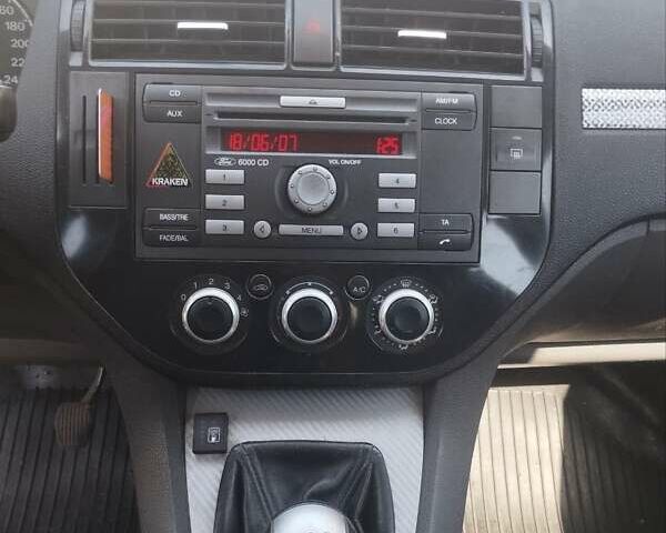 Синій Форд Сі-Макс, об'ємом двигуна 1.6 л та пробігом 274 тис. км за 4200 $, фото 8 на Automoto.ua