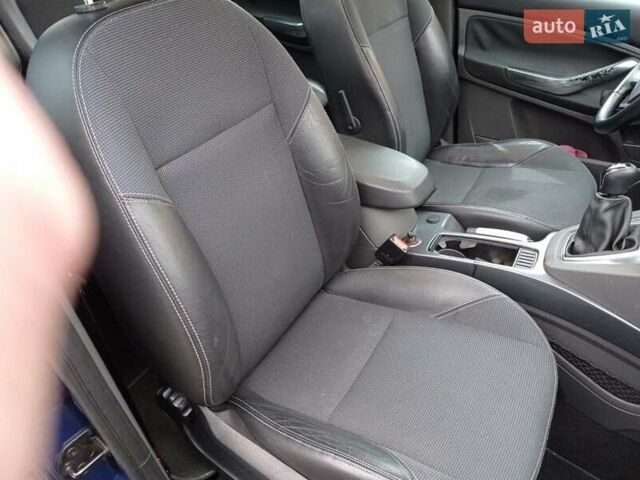 Синій Форд Сі-Макс, об'ємом двигуна 1.8 л та пробігом 223 тис. км за 5200 $, фото 9 на Automoto.ua