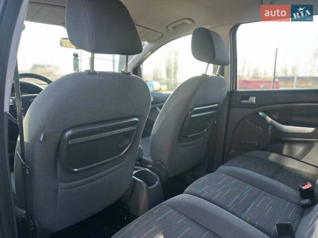 Синий Форд Си-Макс, объемом двигателя 1.6 л и пробегом 242 тыс. км за 5600 $, фото 29 на Automoto.ua