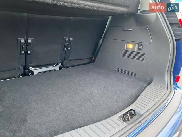 Синий Форд Си-Макс, объемом двигателя 2 л и пробегом 83 тыс. км за 7700 $, фото 13 на Automoto.ua