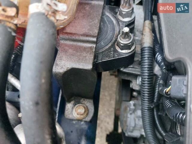 Синій Форд Сі-Макс, об'ємом двигуна 1.56 л та пробігом 312 тис. км за 4950 $, фото 52 на Automoto.ua