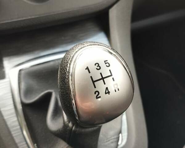 Синій Форд Сі-Макс, об'ємом двигуна 1.6 л та пробігом 214 тис. км за 4950 $, фото 27 на Automoto.ua