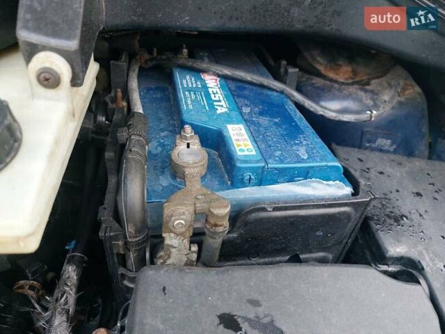 Синій Форд Сі-Макс, об'ємом двигуна 1.56 л та пробігом 312 тис. км за 4950 $, фото 59 на Automoto.ua