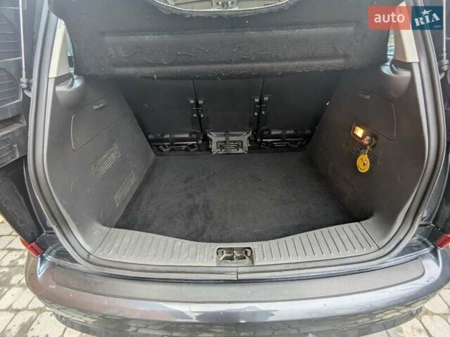 Синий Форд Си-Макс, объемом двигателя 2 л и пробегом 300 тыс. км за 5500 $, фото 23 на Automoto.ua