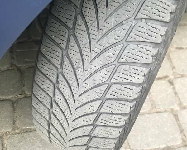 Синій Форд Сі-Макс, об'ємом двигуна 1.56 л та пробігом 257 тис. км за 5099 $, фото 21 на Automoto.ua