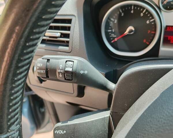 Синий Форд Си-Макс, объемом двигателя 1.8 л и пробегом 172 тыс. км за 5750 $, фото 13 на Automoto.ua
