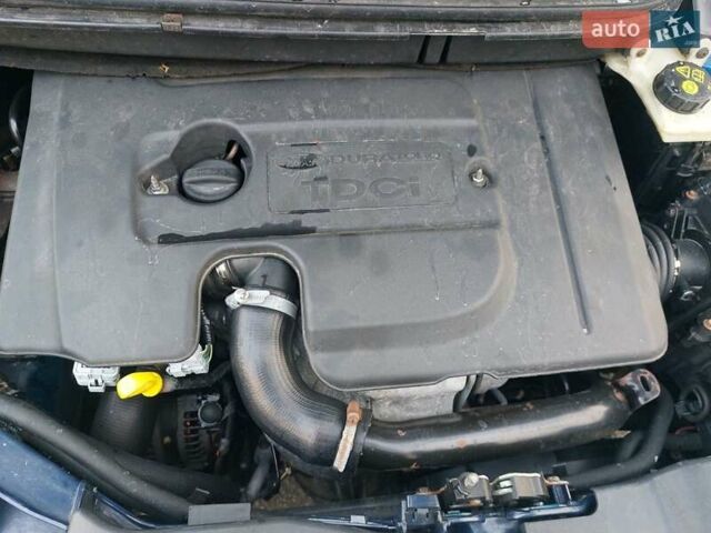 Синій Форд Сі-Макс, об'ємом двигуна 1.56 л та пробігом 312 тис. км за 4950 $, фото 53 на Automoto.ua